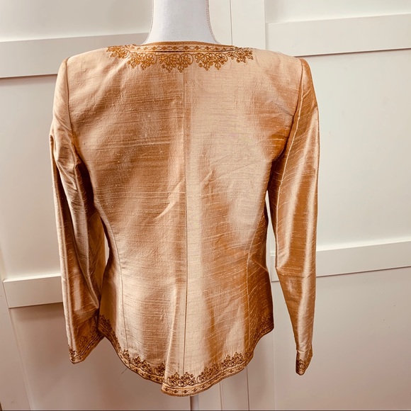 Silk blazer with ethnic design - Picture 5 of 8